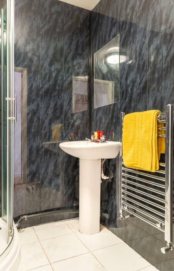 Newcastle City Studio Apartments エクステリア 写真